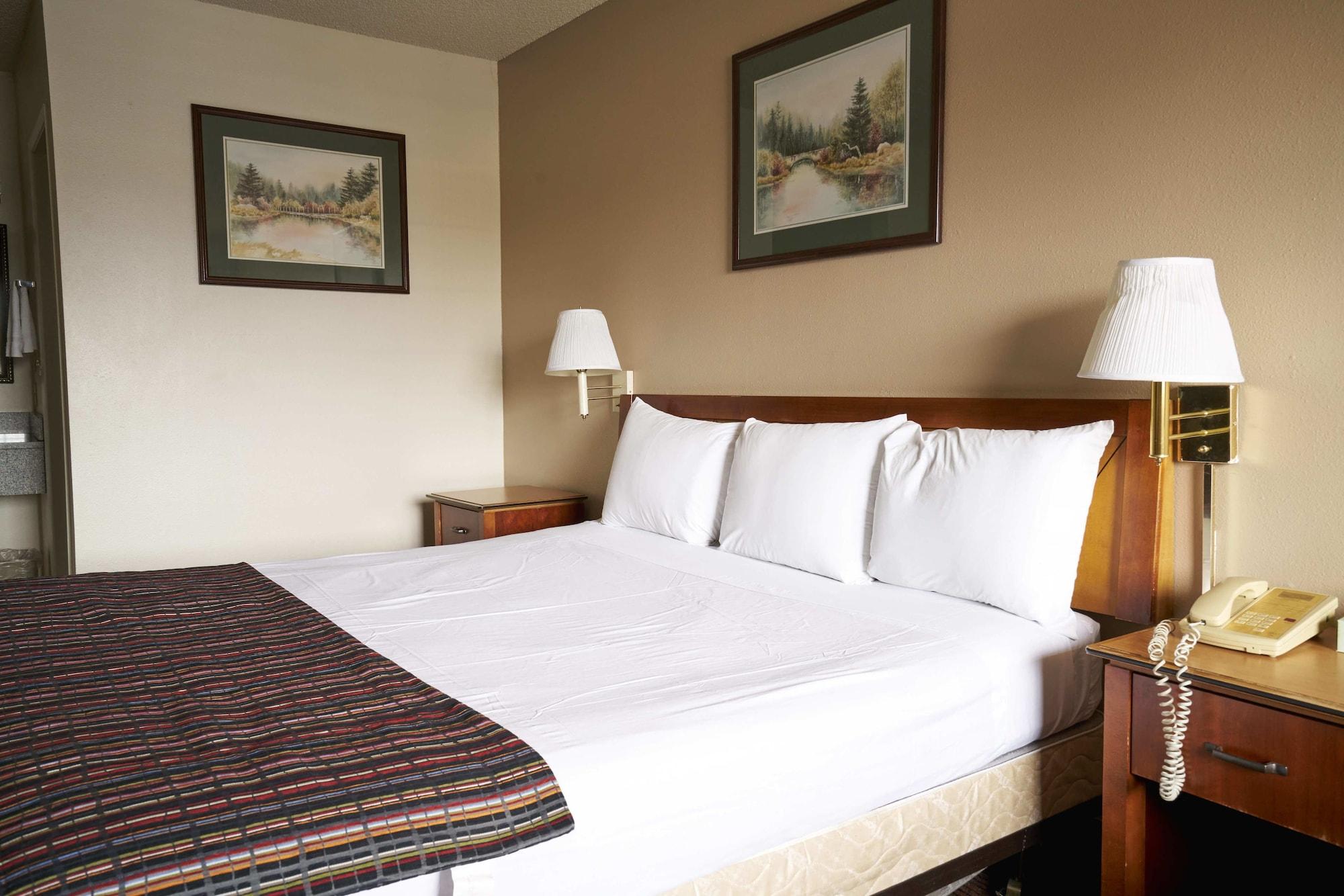 Skyway Inn - ซีแทค ภายนอก รูปภาพ